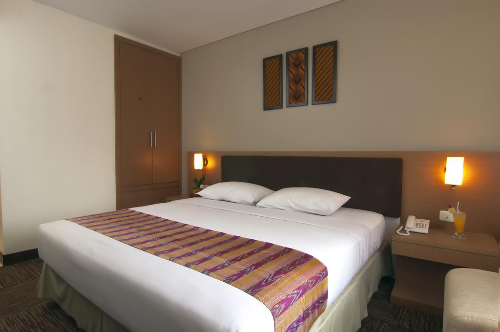 Cipta Hotel Wahid Hasyim Jacarta Exterior foto