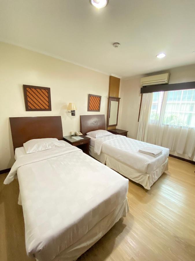 Cipta Hotel Wahid Hasyim Jacarta Exterior foto