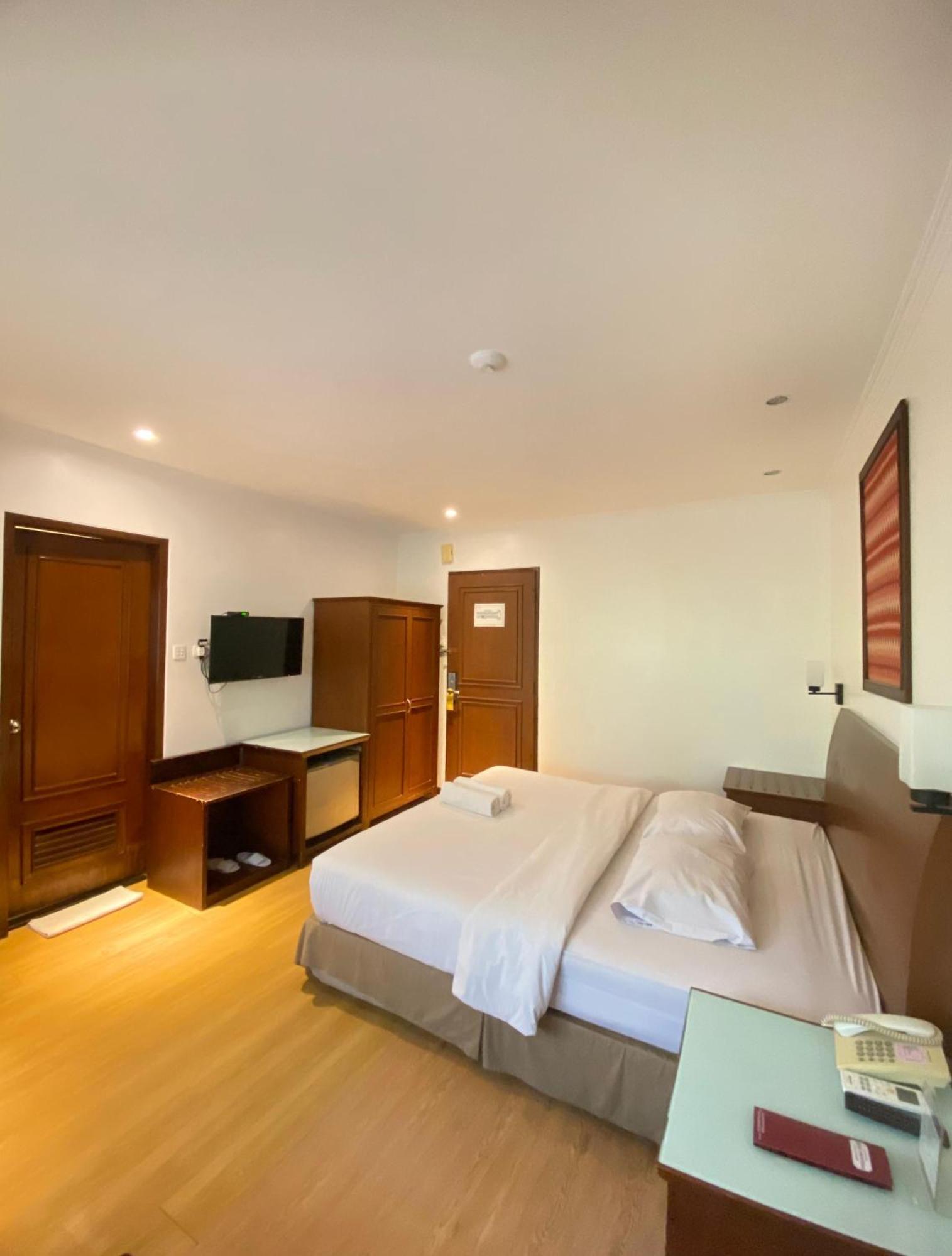 Cipta Hotel Wahid Hasyim Jacarta Exterior foto